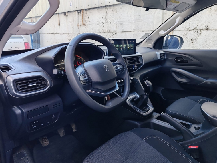 Peugeot Landtrek Blue Hdi 180 4x4 2.2 Descuenta Iva 2024 Usado  Usado en Webautos.cl