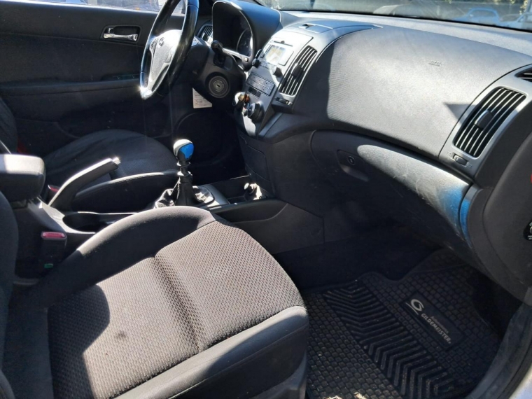 Hyundai I-30 Gls 1.6 2012  Usado en Autos