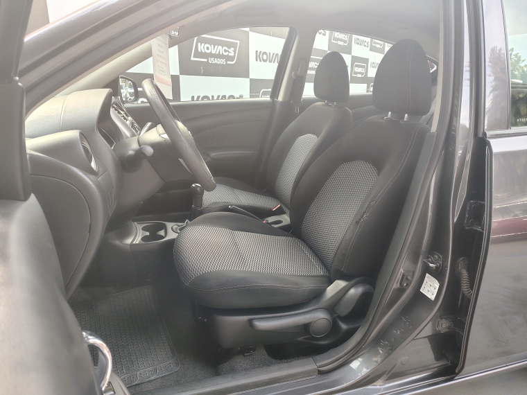 Nissan Versa 1.6 Sense Mt 2018 Usado  Usado en Kovacs Usados
