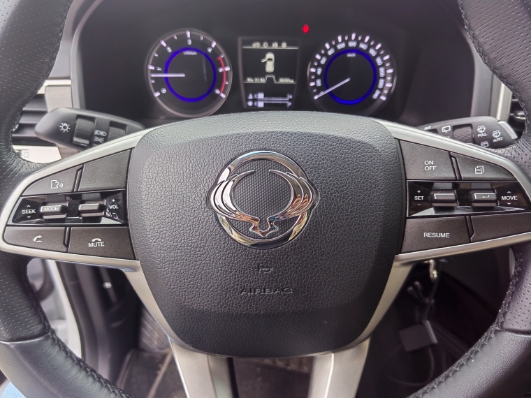Ssangyong Rexton New Rexton 2.2 Mt 4x2 - Yrx301 Euro Vi 2019 Usado en Rosselot Usados