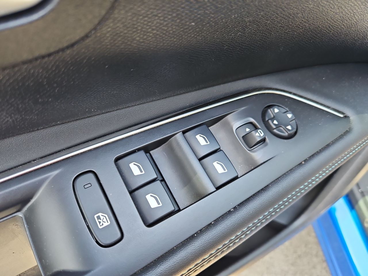 Peugeot 3008 3008 Blue Hdi 130 Eat8 1.5 Aut. 2022 Usado en Usados de Primera - Sergio Escobar