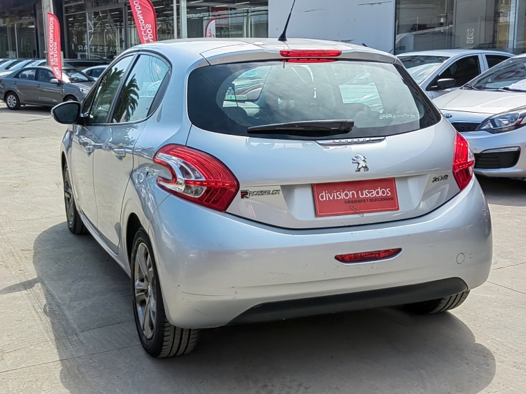 Peugeot 208 208 Active 1.2 2014 Usado en Rosselot Usados