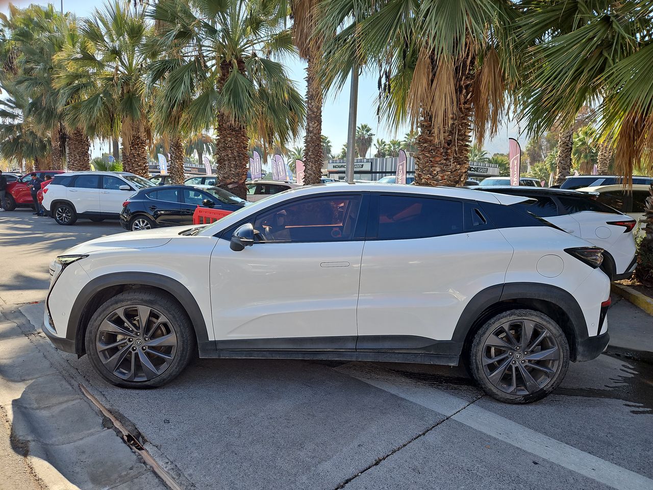 Changan Uni-t Unit Elite 1.5 Aut 2022 Usado en Usados de Primera - Sergio Escobar