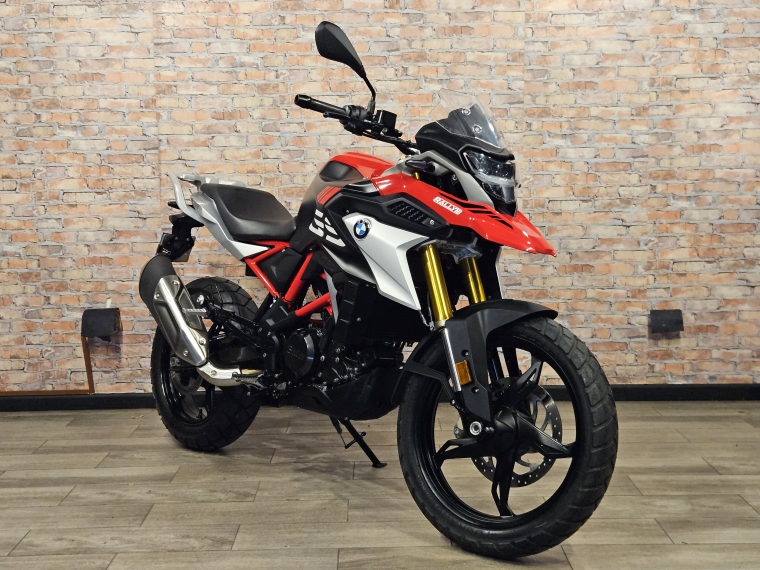 BMW G 310 GS . 2025