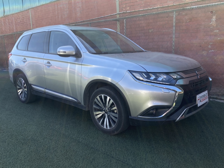 Mitsubishi Outlander Outlander Cvt 2.0 Aut 2022 Usado en Rosselot Usados