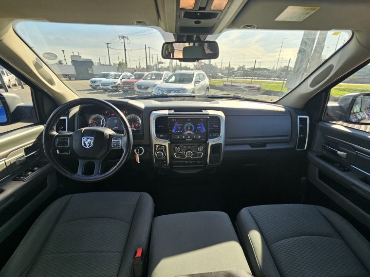 Ram 1500 Quad Cab At 4x4 3.6 2018 Usado  Usado en Kovacs Usados