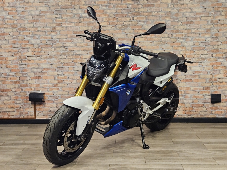 Bmw F 900 r . 2023 Usado en BMW Premium Selection