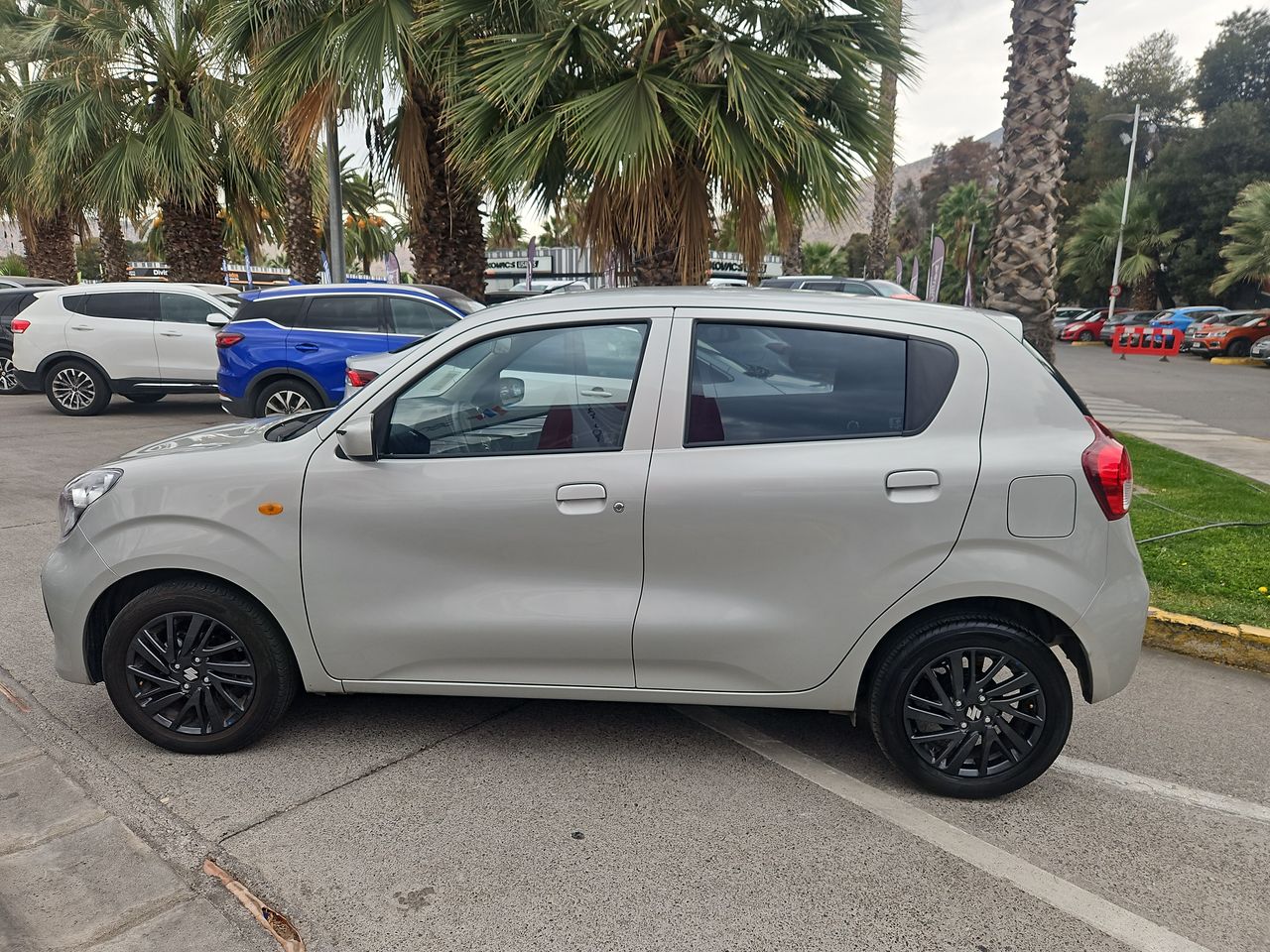 Suzuki Celerio Celerio Glx Sport Hb 1.0 2024 Usado Usado en Webautos.cl Suzuki Celerio Celerio Glx Sport Hb 1.0 2024 Usado Usado en Webautos.cl