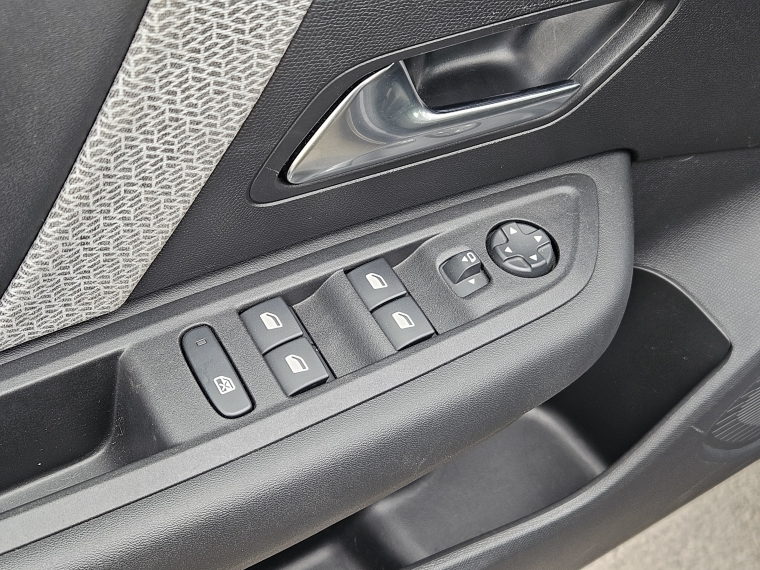 Citroen C-4 1.5 Bluehdi 130 S&s Eat8 Shine At 2025 Usado  Usado en Kovacs Usados