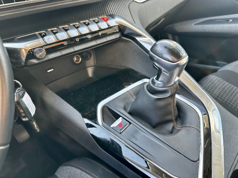 Peugeot 3008 3008 Active 1.2 2021 Usado en Rosselot Usados