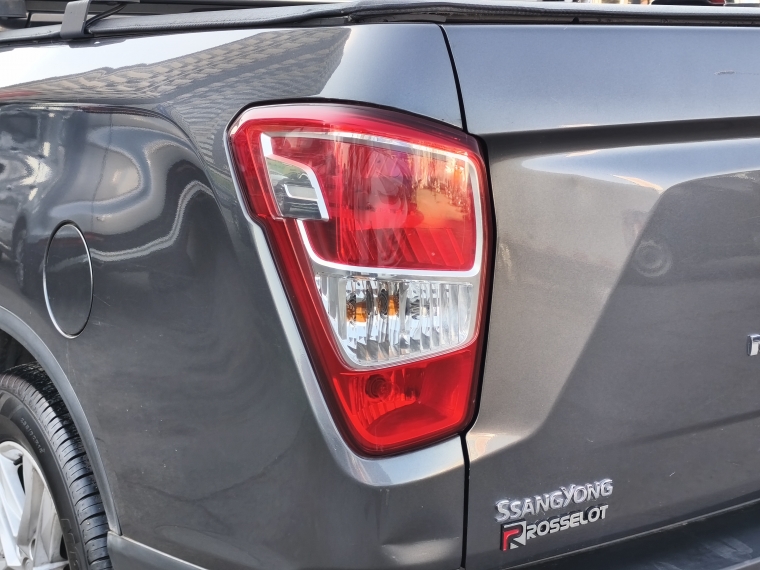 Ssangyong Musso Musso Dcab 4x4 2.2 Aut 2021 Usado en Rosselot Usados