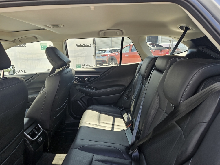 Subaru Outback 4x4 Cvt 2.5 At 2023 Usado  Usado en Autoselect Usados