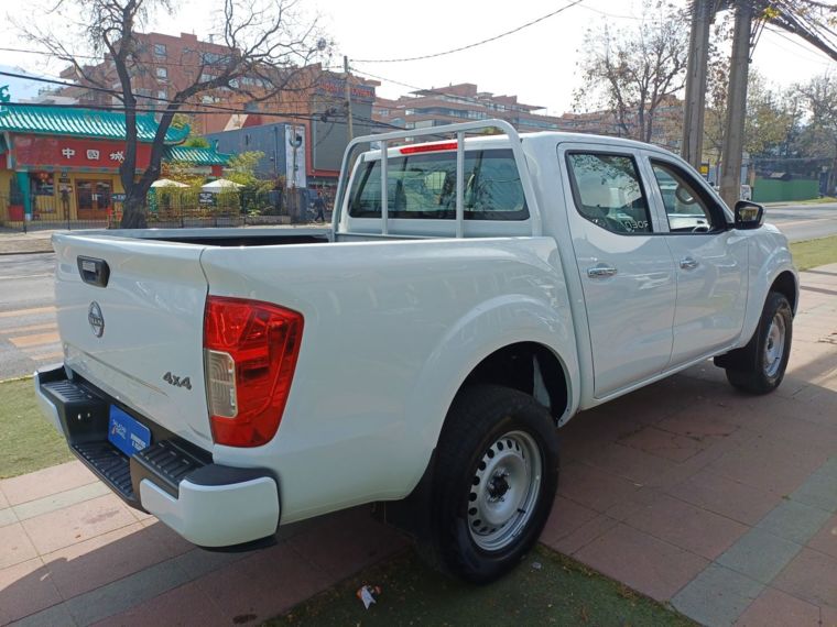 Nissan Navara 2.3d Se Diesel 4x4 Dob.cab. Mt 4p 2024 Usado  Usado en Webautos.cl