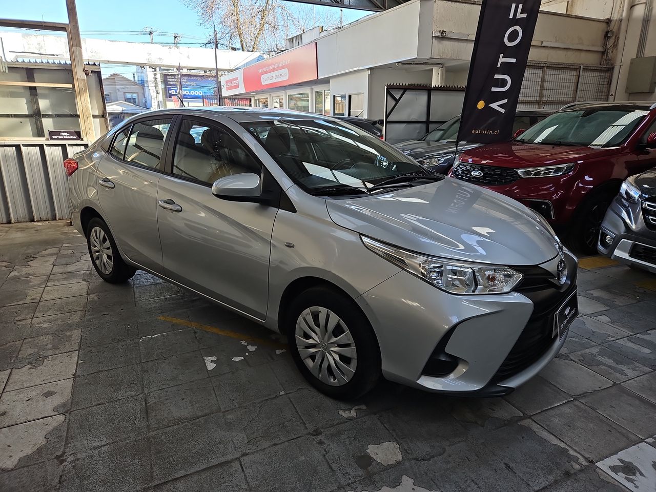 Toyota Yaris Yaris Sedan Gli 1.5 2021 Usado en Usados de Primera - Sergio Escobar
