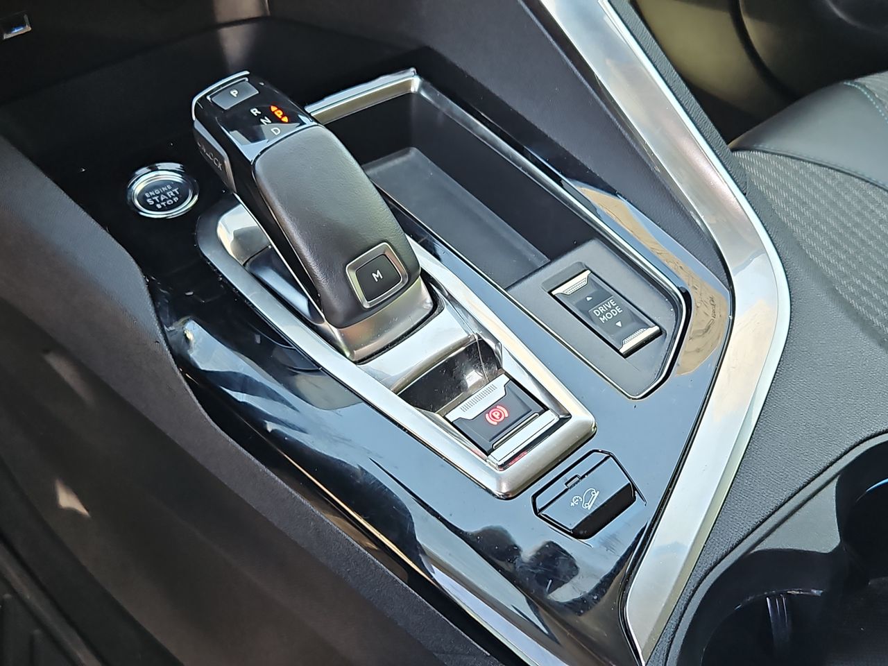 Peugeot 3008 3008 Thp 165hp 1.6 Aut 2022 Usado en Usados de Primera - Sergio Escobar