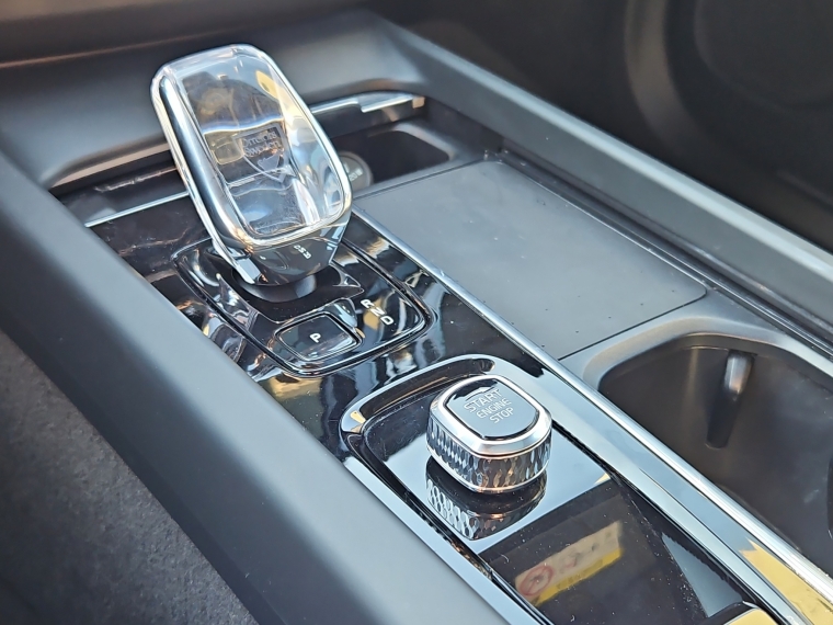 Volvo Xc60 T8 Awd Recharge Ultimate Dark 2025 Usado  Usado en BMW Premium Selection