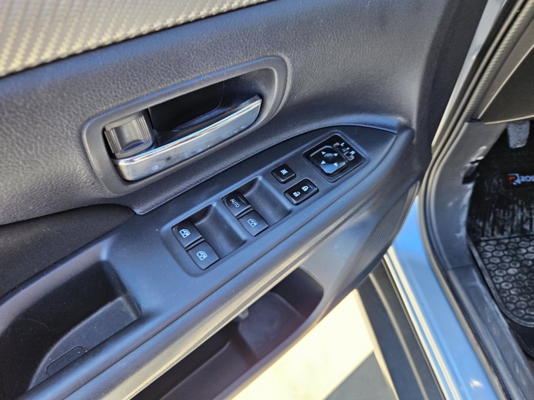 Mitsubishi Outlander Outlander 2.0 2015 Usado en Rosselot Usados