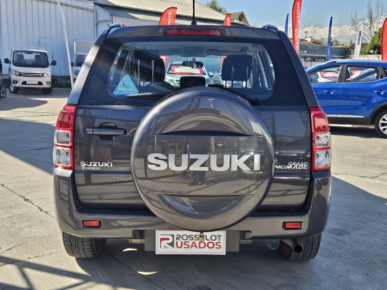 Suzuki Grand nomade Grand Nomade Glx 4x4 2.4 Aut 2012 Usado en Rosselot Usados