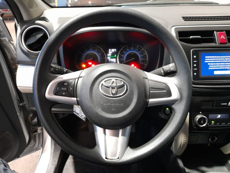 Toyota Rush 1.5 Xli Mt 5p 2022 Usado Usado en Webautos.cl Toyota Rush 1.5 Xli Mt 5p 2022 Usado Usado en Webautos.cl