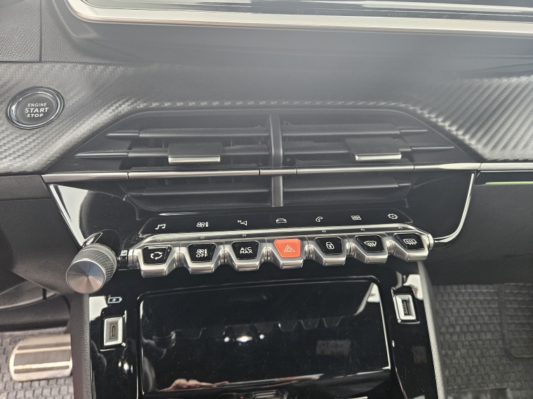 Peugeot 2008 Gt Bluehdi Eat8  Diesel 1.5 2023 Usado  Usado en Kovacs Usados