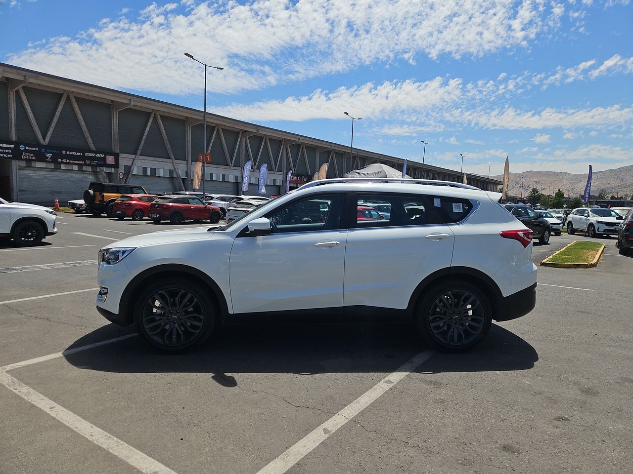 Jetour X70 X70 Gl 1.5 2023 Usado en Usados de Primera - Sergio Escobar