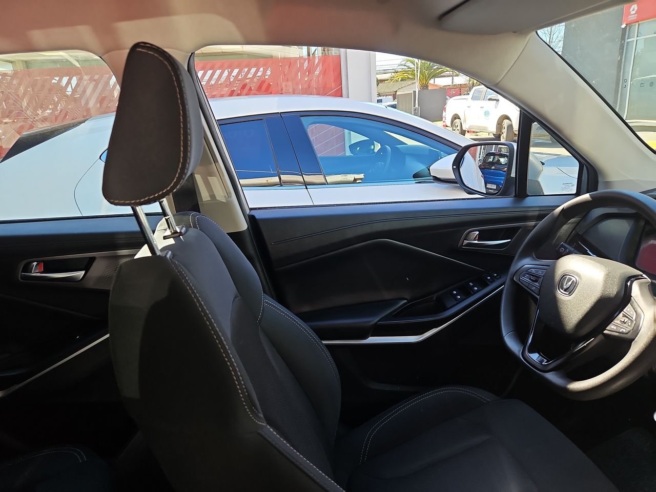 Changan Cs15 Cs15 Hb 4x2 1.5 2022 Usado en Usados de Primera - Sergio Escobar