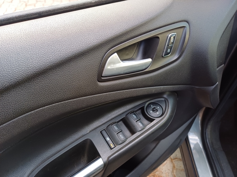 Ford Escape 2.0 Aut 2015 Usado  Usado en Kovacs Usados