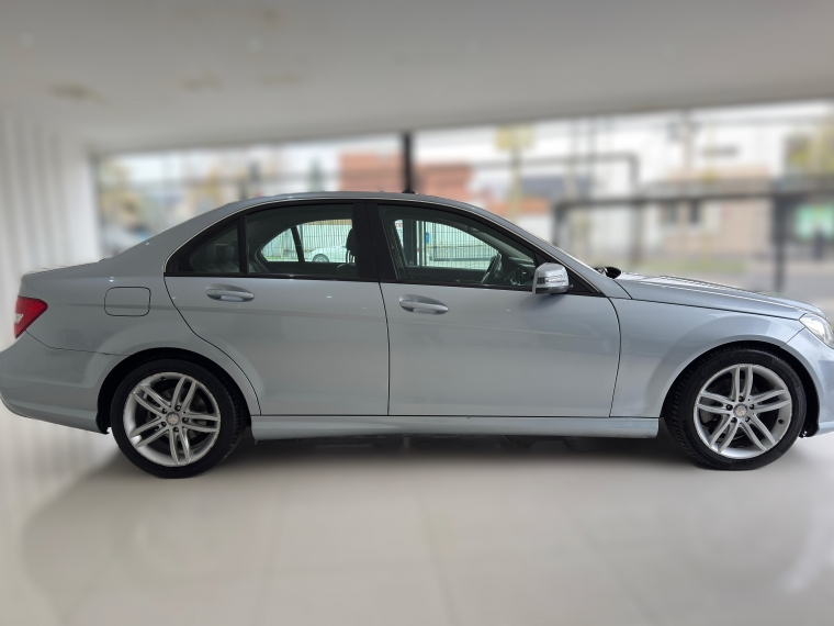 Mercedes benz C 180 Sport Cgi Blue Efficiency 2014 Usado en Automotriz Olea Flaño