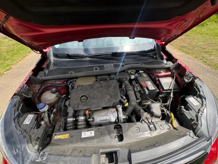 Peugeot 2008 130 Eat8 2021 Usado en G Autos Automotriz - G Autos