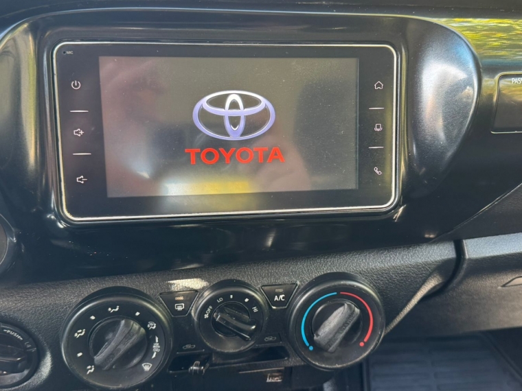 Toyota Hilux Dx 4x4 2.4 2021  Usado en Autos