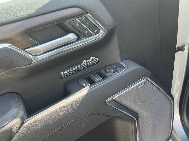 Chevrolet Silverado 3.0 Td High Country At 4x4 Diesel 2025 Usado  Usado en Kovacs Usados