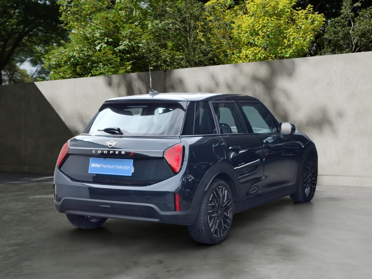 Mini Cooper S 2.0 Hb 5p Favoured 2026 Usado  Usado en BMW Premium Selection