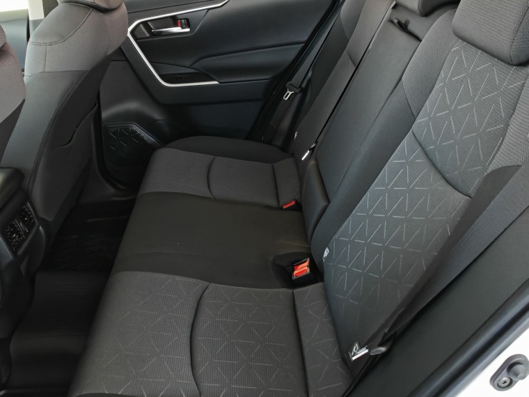 Toyota Rav4 Xle 2.0 Aut 2025 Usado en Automotriz Olea Flaño