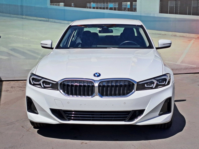 Bmw 330 E Urban Lci 2023 Usado  Usado en BMW Premium Selection