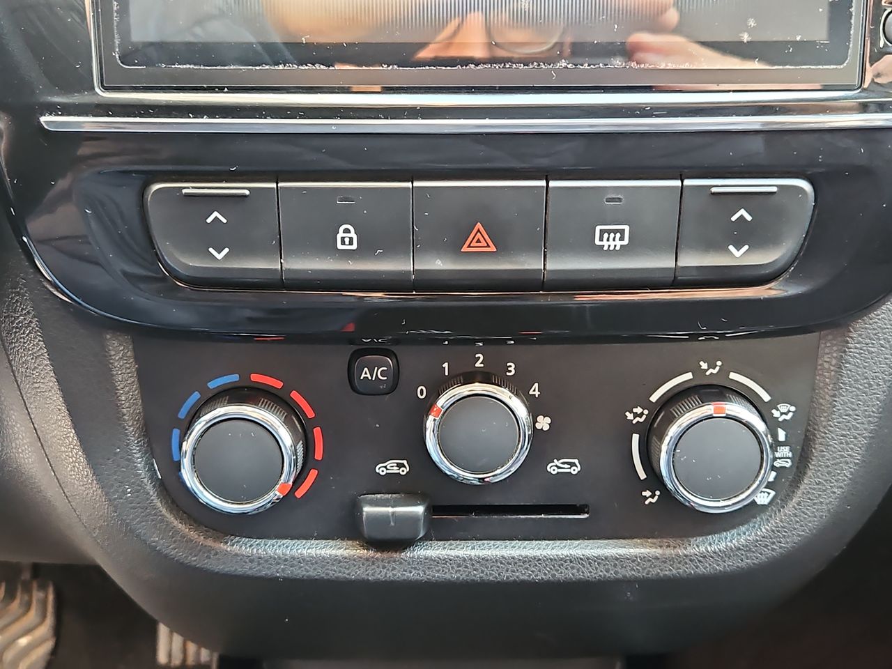 Renault Kwid Kwid Hb Mt 1.0 2024 Usado en Usados de Primera - Sergio Escobar