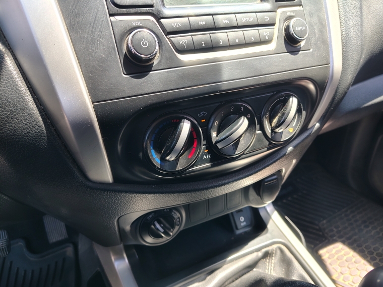 Nissan Np300 Np300 Dcab 4x4 2.3 2017 Usado en Rosselot Usados