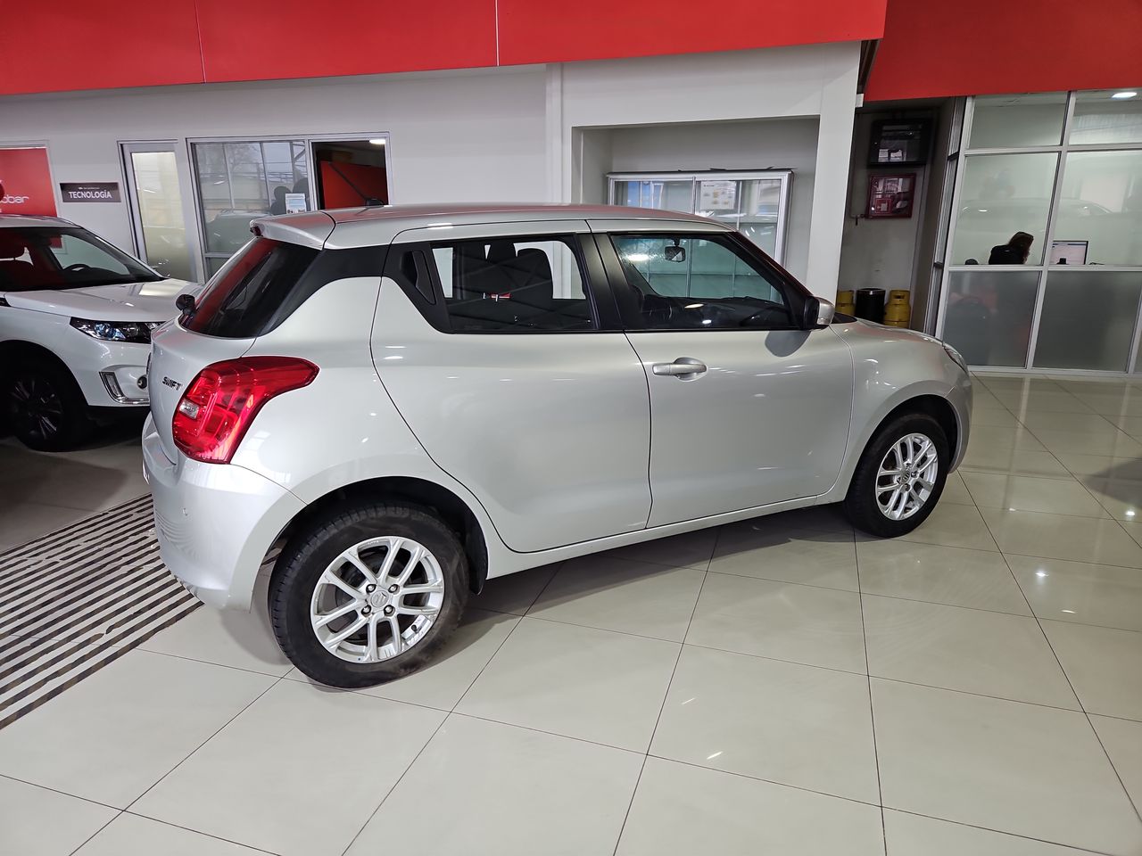 Suzuki Swift Swift 4x2 1.2 2023 Usado en Usados de Primera - Sergio Escobar