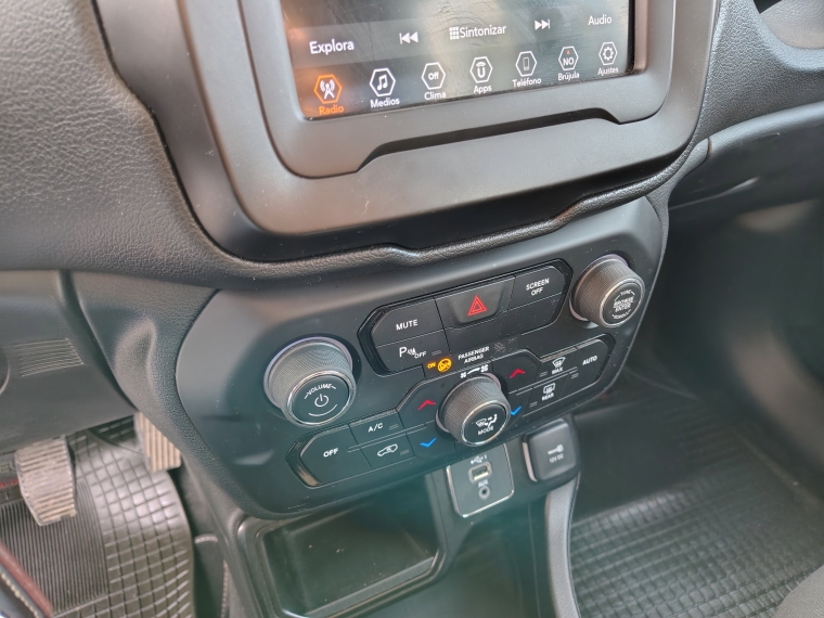 Jeep Renegade Renegade Sport 1.8 2022 Usado en Rosselot Usados