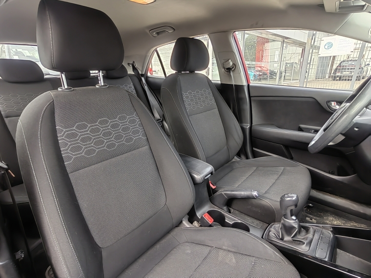 Kia Rio 5 Rio 5 C Ex 1.4l 6mt Full - 1947 2018 Usado en Rosselot Usados