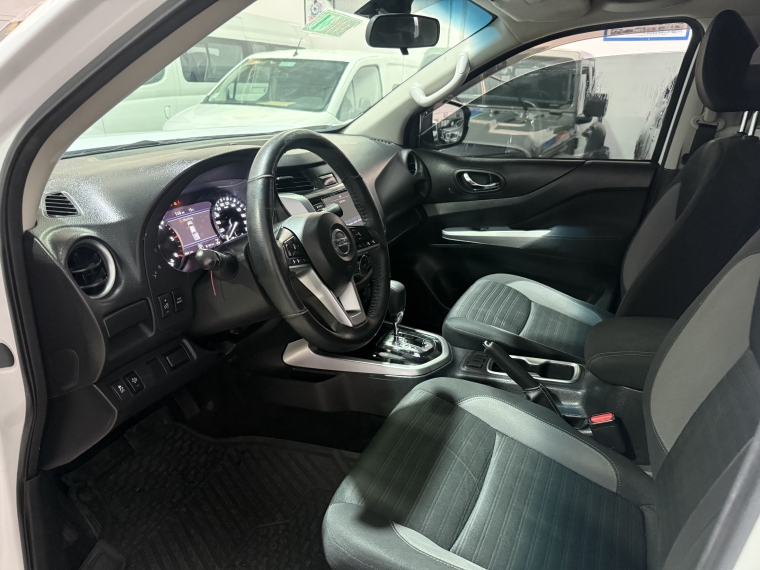 Nissan Navara Navara Xe 4x4 Automática  2022  Usado en Automotriz Villalobos