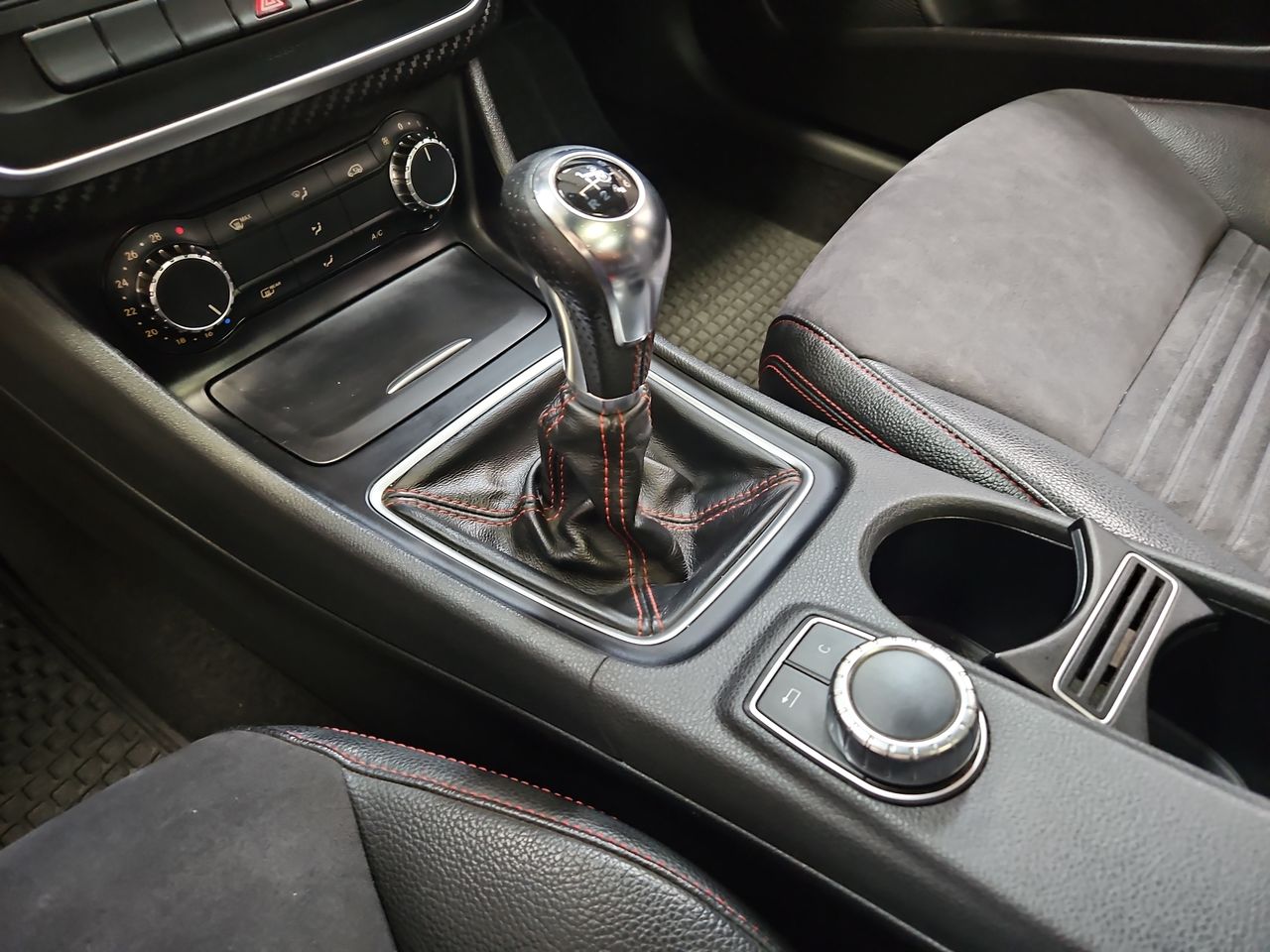 Mercedes benz A 200 A200 Blueefficiency 2015 Usado en Usados de Primera - Sergio Escobar