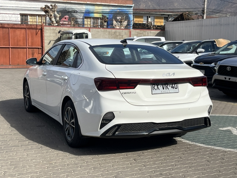 Kia Cerato Ex 1.6l 6at Full 2022 Usado  Usado en Kovacs Usados