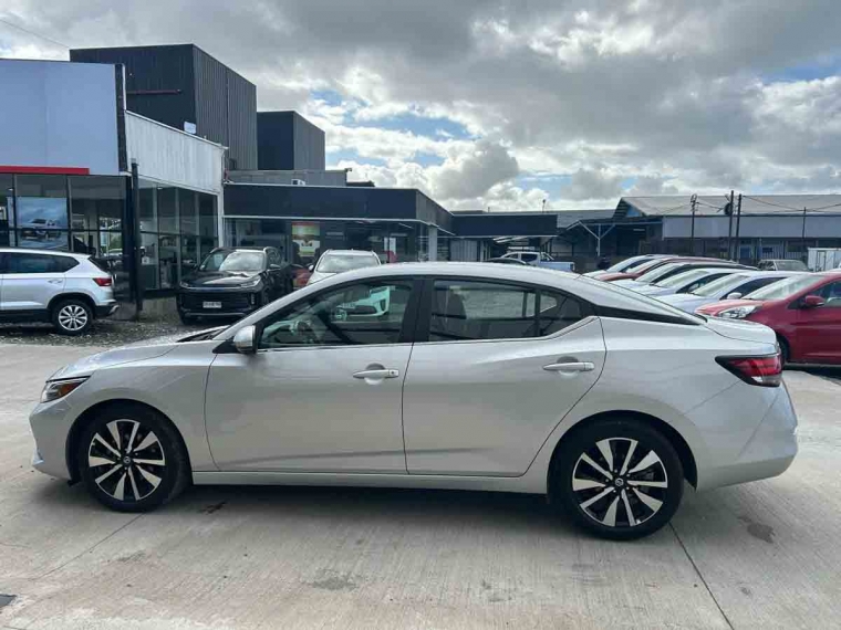 Nissan Sentra 2.0 2024 Usado  Usado en Webautos.cl
