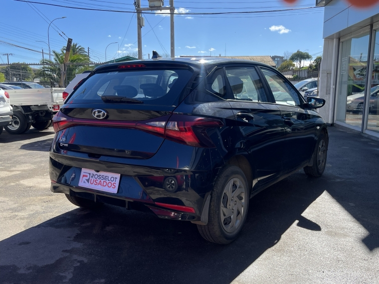 Hyundai I-20 — foto 5 de 22
