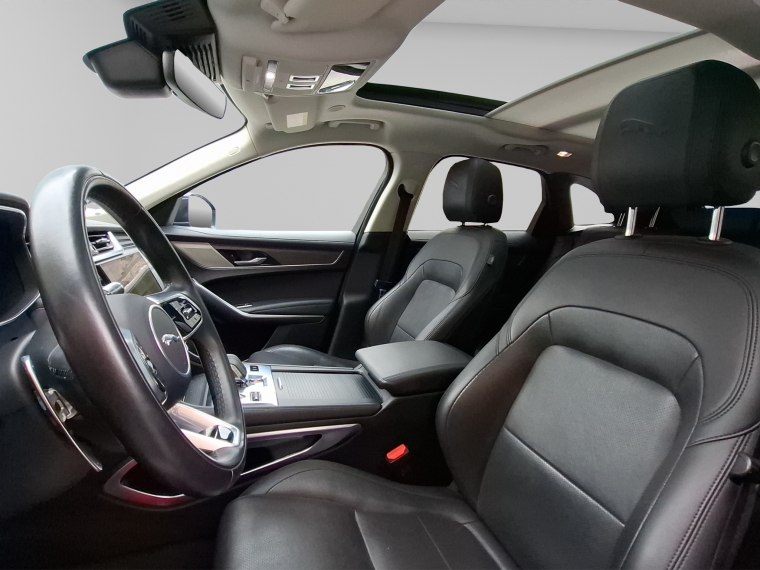Jaguar F-pace 4x4 2.0 At 2023 Usado Usado en Webautos.cl Jaguar F-pace 4x4 2.0 At 2023 Usado Usado en Webautos.cl