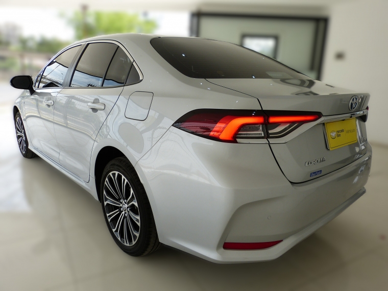 Toyota Corolla Hybrid Sd 1.8 Hev Cvt 2023 Usado en Automotriz Olea Flaño