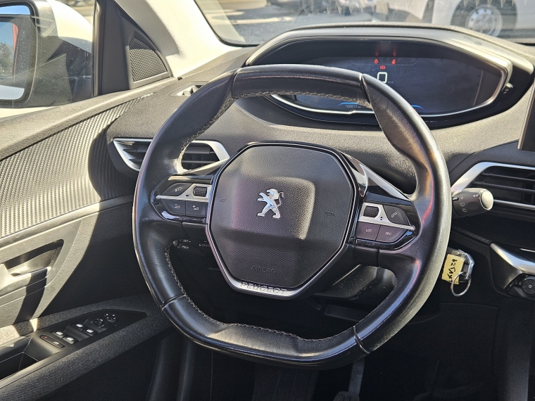 Peugeot New 3008 3008 Active Bluehdi 1.5 2019 Usado en Rosselot Usados