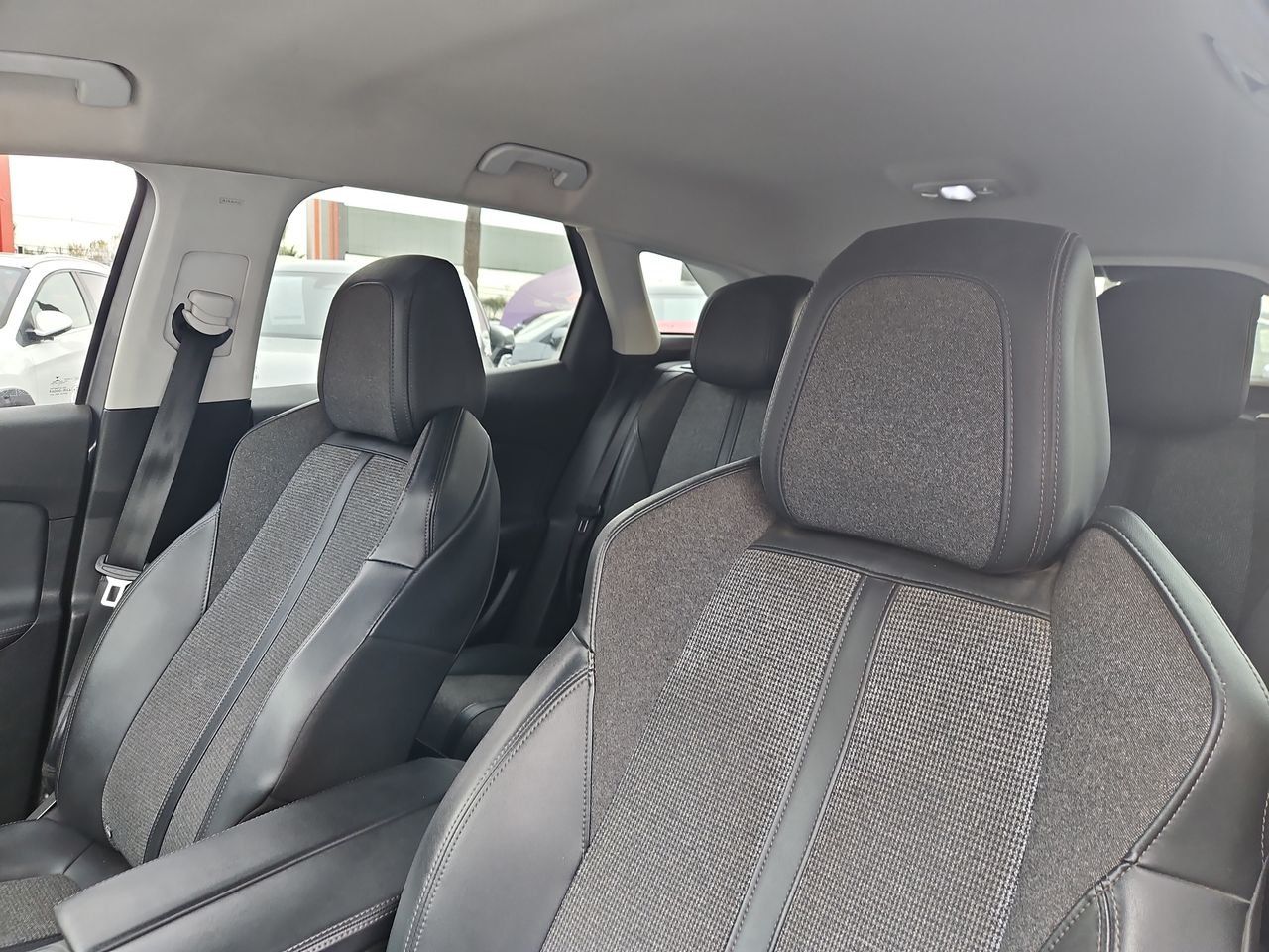 Peugeot 3008 3008 Allure Blue Hdi 1.6 2020 Usado en Usados de Primera - Sergio Escobar