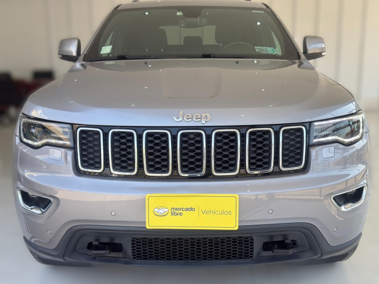 Jeep Grand cherokee laredo Laredo 3.6 2020 Usado en Automotriz Olea Flaño