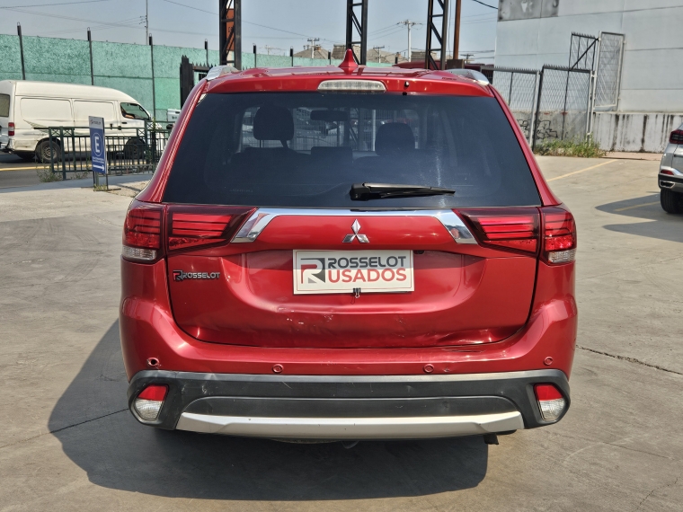 Mitsubishi Outlander Outlander 2.0 At 2017 Usado en Rosselot Usados